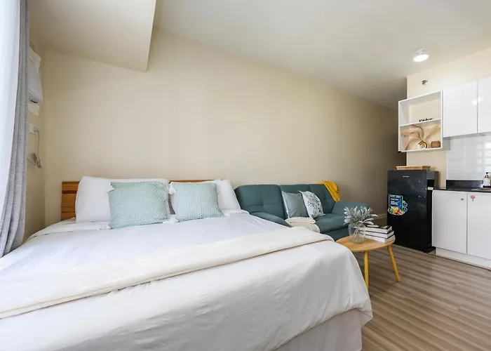Virgo Nest - Avida Riala It Park - View Hotel